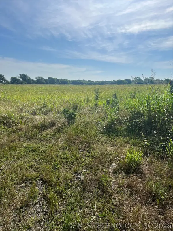 270 Thomas Road, McAlester, OK 74501