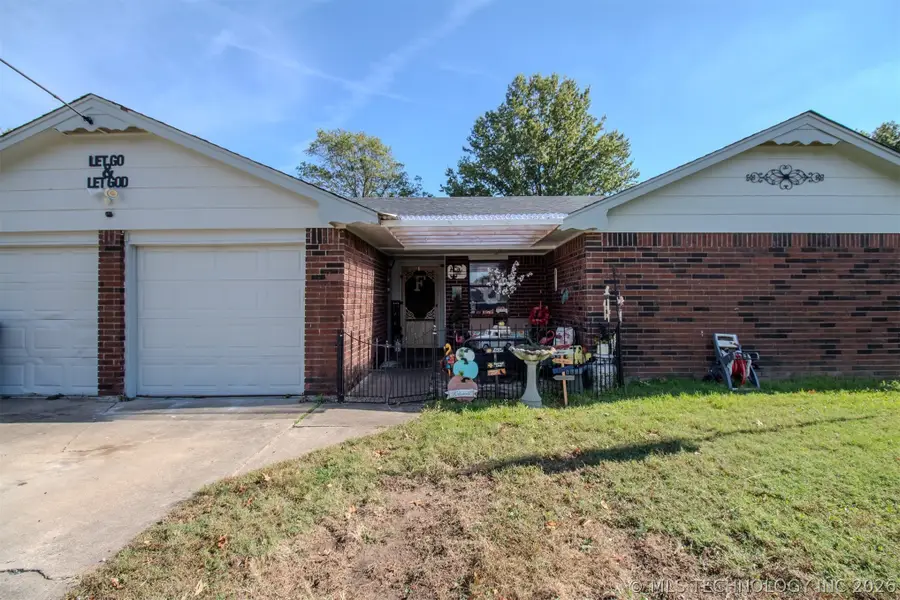 704 Foltz Lane, Muskogee, OK 74403 - #2