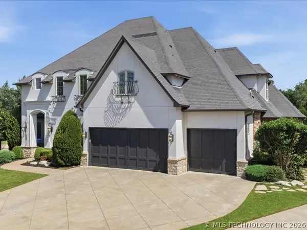 1119 W 108th Place S, Jenks, OK 74037