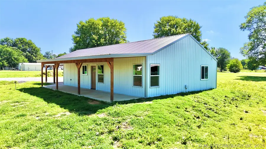 4 N King Street, Kinta, OK 74552 - #2