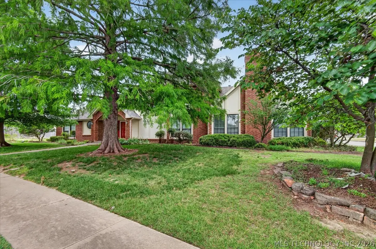 3116 Camelot Drive, Bartlesville, OK 74006 - #1