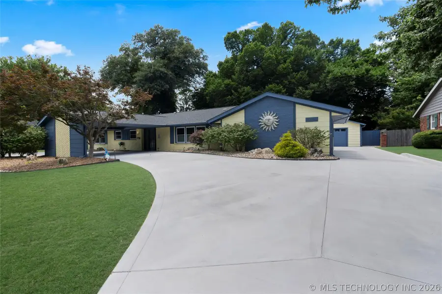 4632 S Victor Avenue, Tulsa, OK 74105 - #2