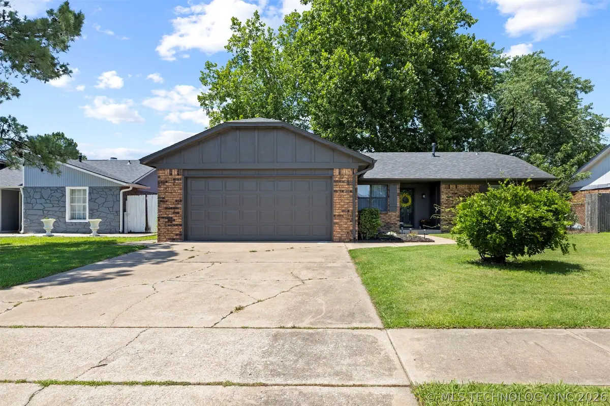 12309 E 81st Street, Owasso, OK 74055 - #1