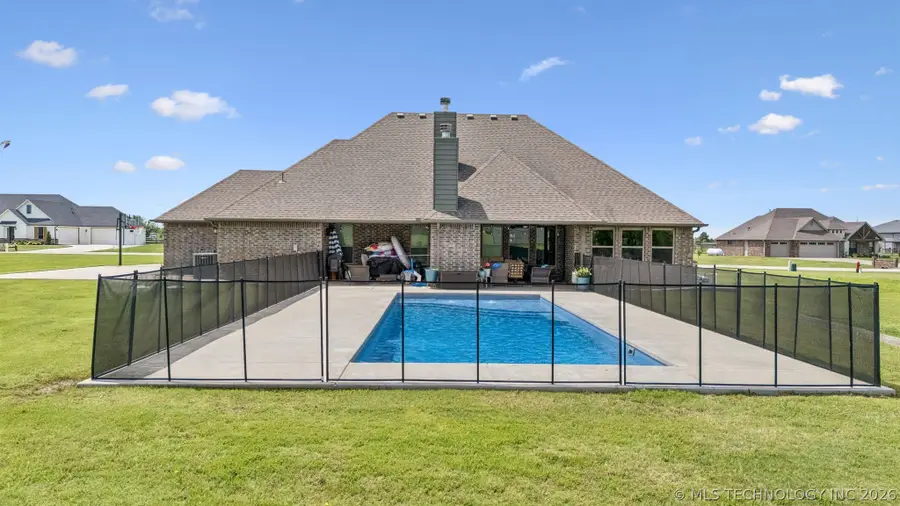 2913 Cross Creek Drive, Oologah, OK 74053 - #3