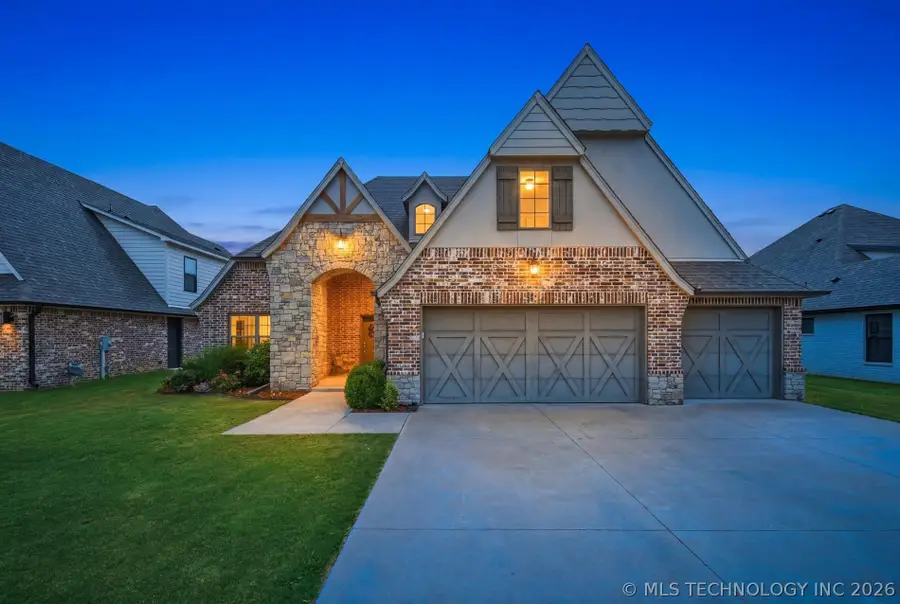 12045 S 68th East Avenue, Bixby, OK 74008 - #2