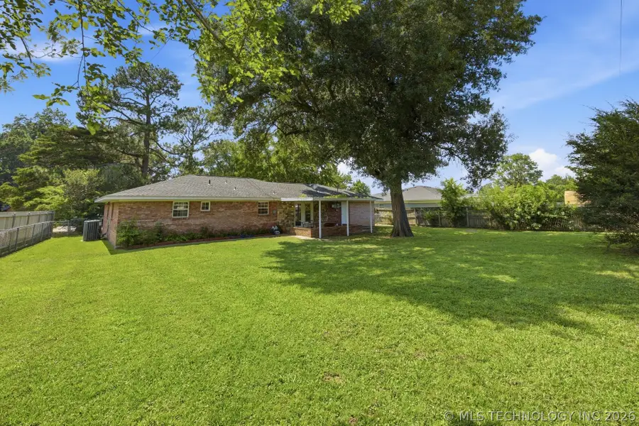 1530 S Pineywood Drive, McAlester, OK 74501 - #2
