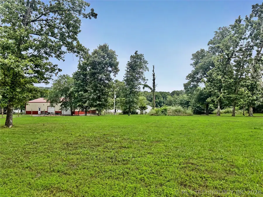 12923 W Southern Oaks Street, Tahlequah, OK 74464 - #2