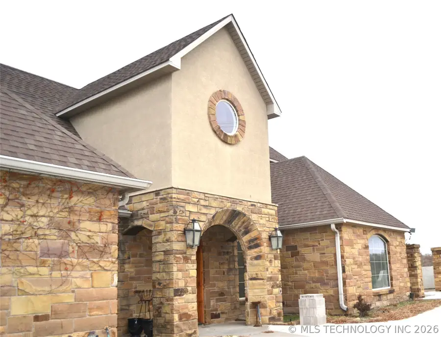 4121 N Commerce Street, Ardmore, OK 73401 - #2