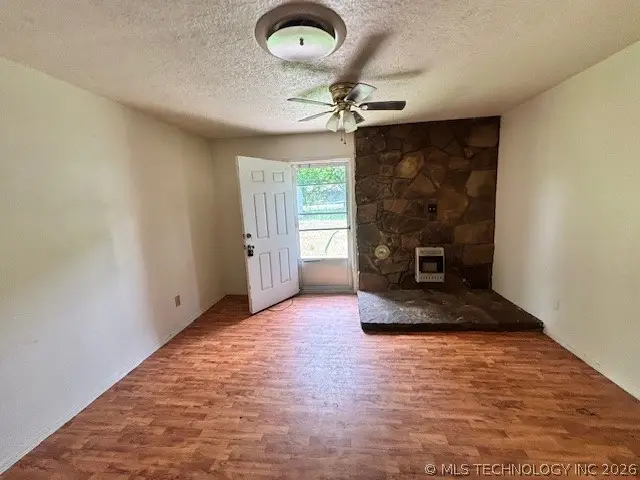909 NW 10th, Stigler, OK 74462 - #3