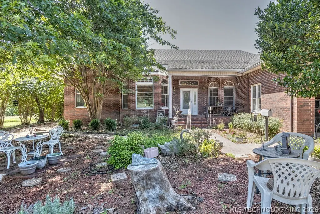 10211 E 2020, Waurika, OK 73573 - #1