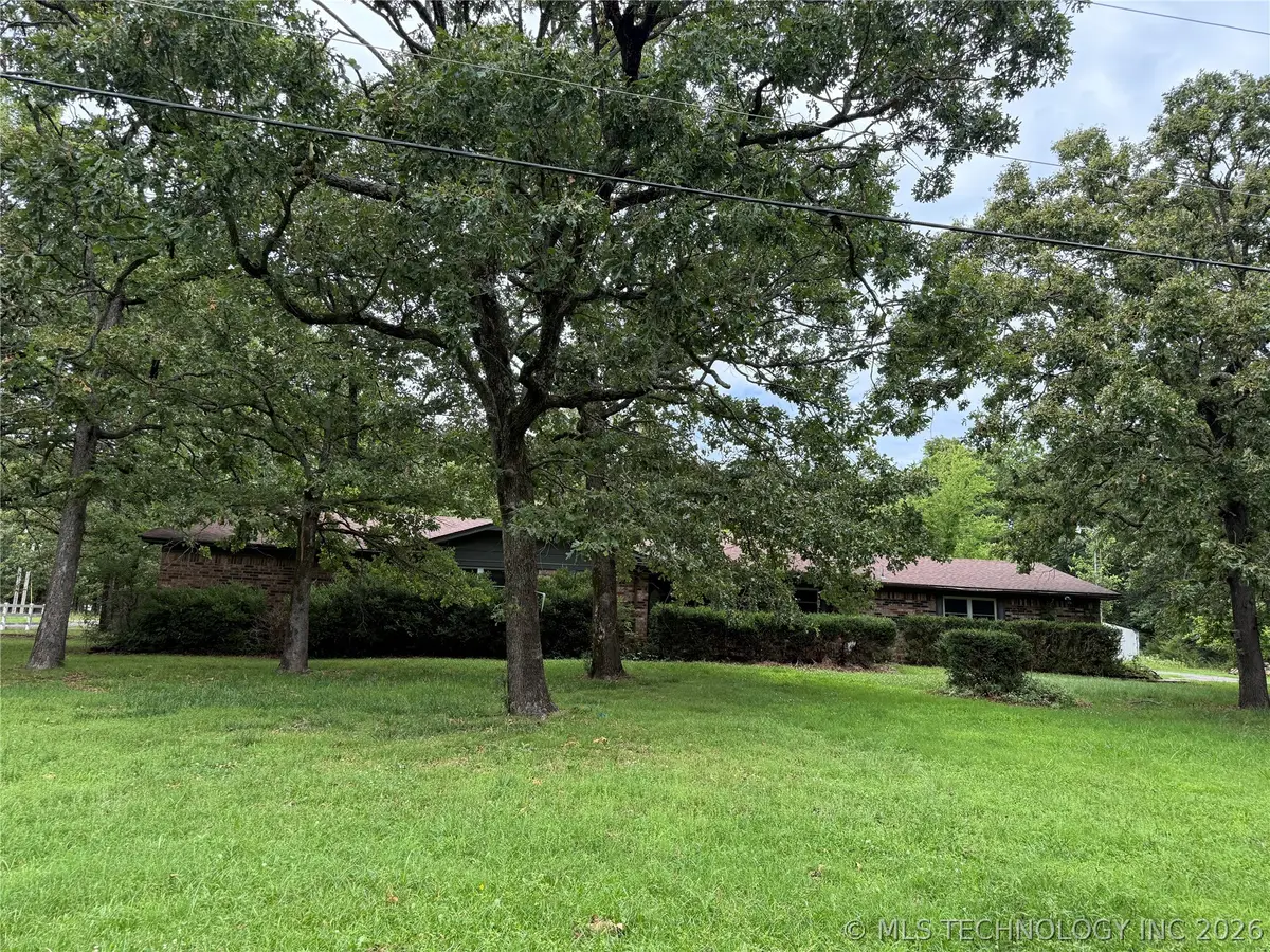 7595 E 19th S, Muskogee, OK 74403 - #1