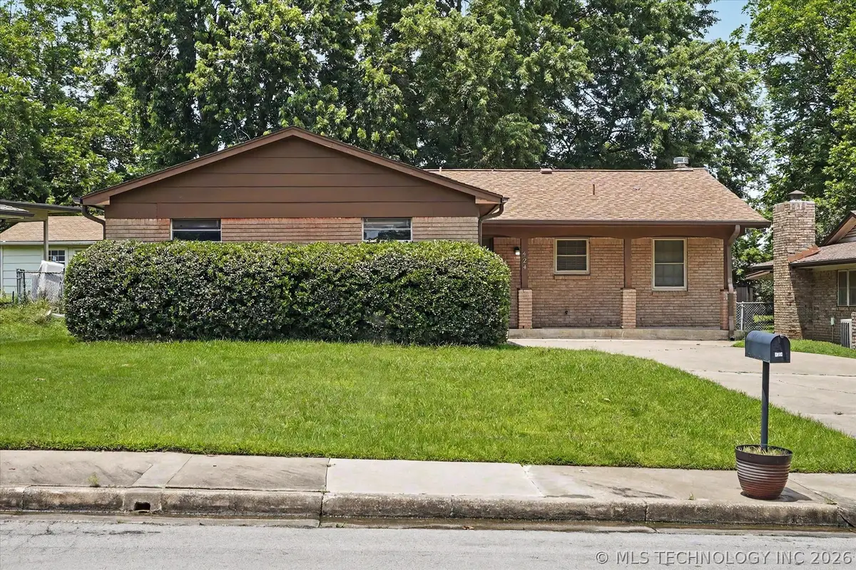 424 W Gary Street, Broken Arrow, OK 74012 - #1