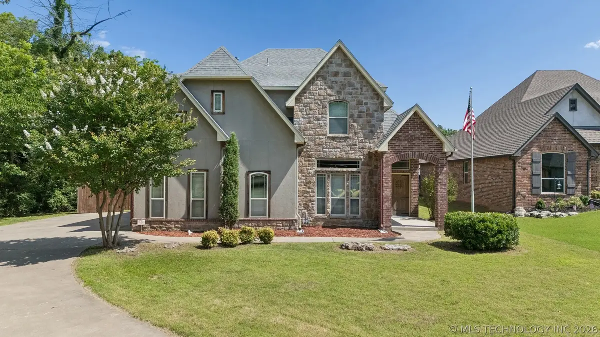 3404 Heritage Hills Parkway, Claremore, OK 74019 - #1