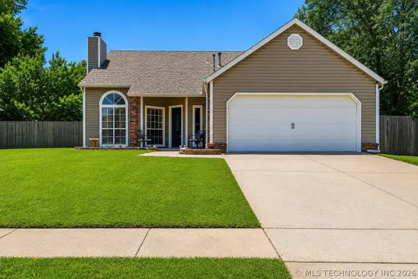 1910 S Fir Place, Broken Arrow, OK 74012