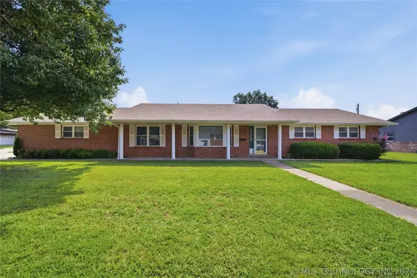 106 W Lewis Avenue, Vinita, OK 74301