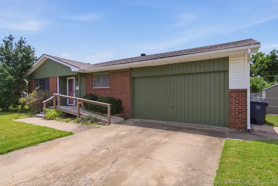 6746 E 28th Street, Tulsa, OK 74129 - #2