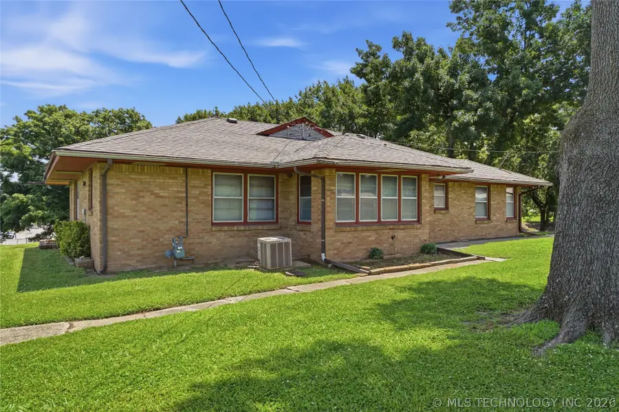1201 W 46th Street, Tulsa, OK 74107 - #3