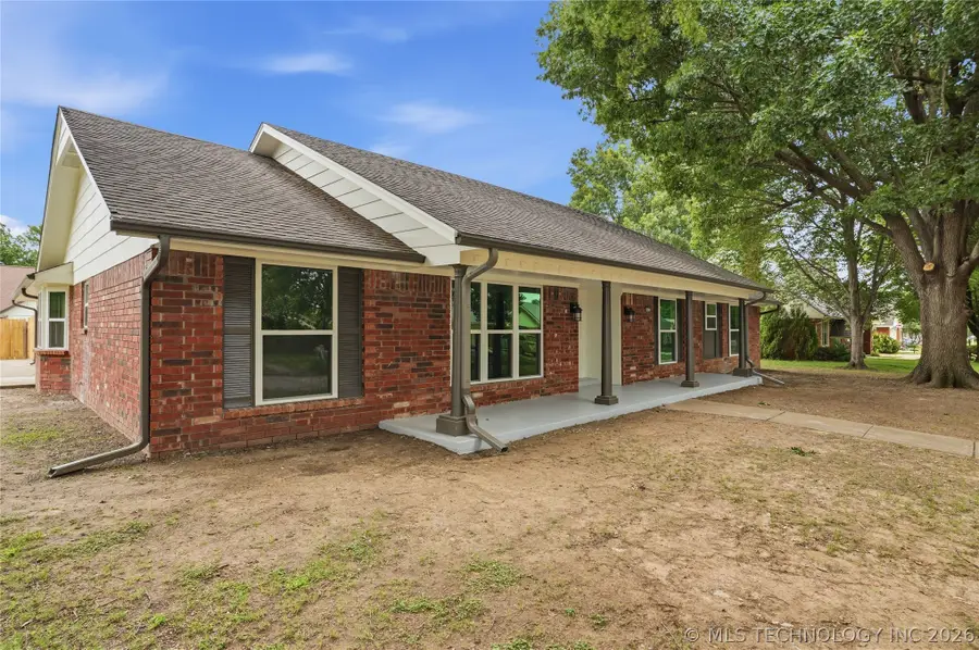 4001 S Maple Avenue, Broken Arrow, OK 74011 - #3