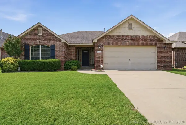 3023 W Mobile Street, Broken Arrow, OK 74011