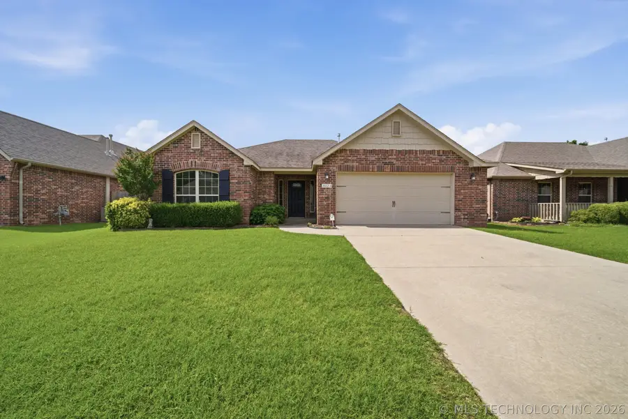 3023 W Mobile Street, Broken Arrow, OK 74011 - #2