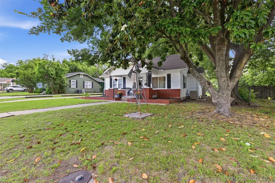 1127 S Cherry Street, Ada, OK 74820 - #3