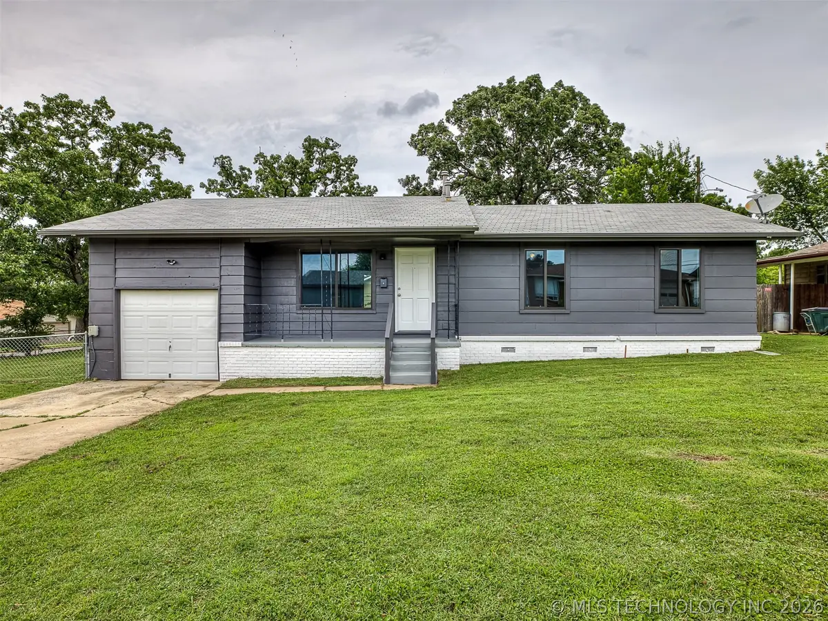 113 W 31st Place, Sand Springs, OK 74063 - #1