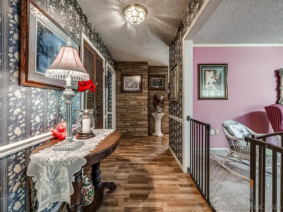 315 W Rogers Street, Oilton, OK 74052 - #3