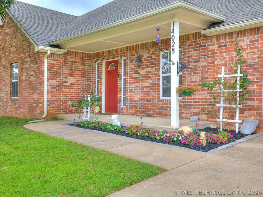 14028 S 298th East Avenue, Coweta, OK 74429 - #3
