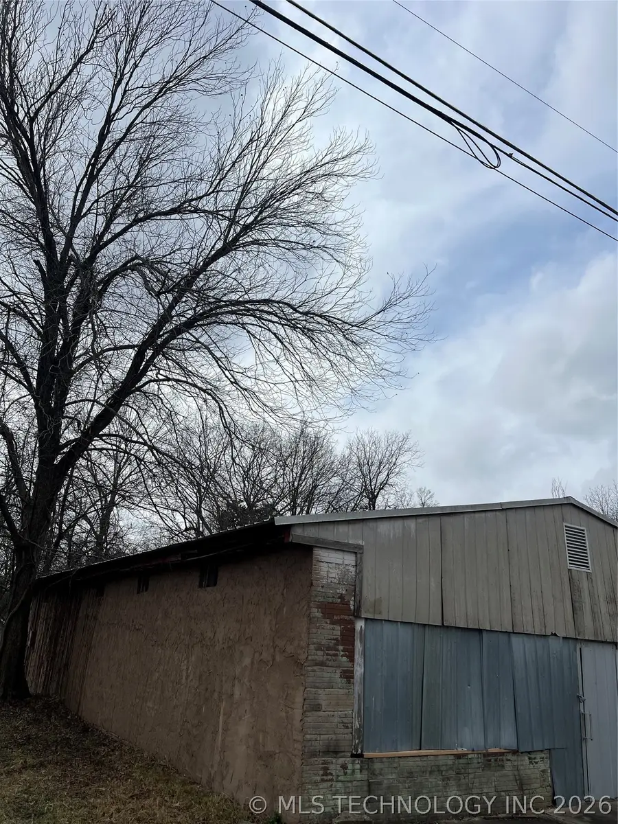 808 SE Quincy, Idabel, OK 74745 - #2