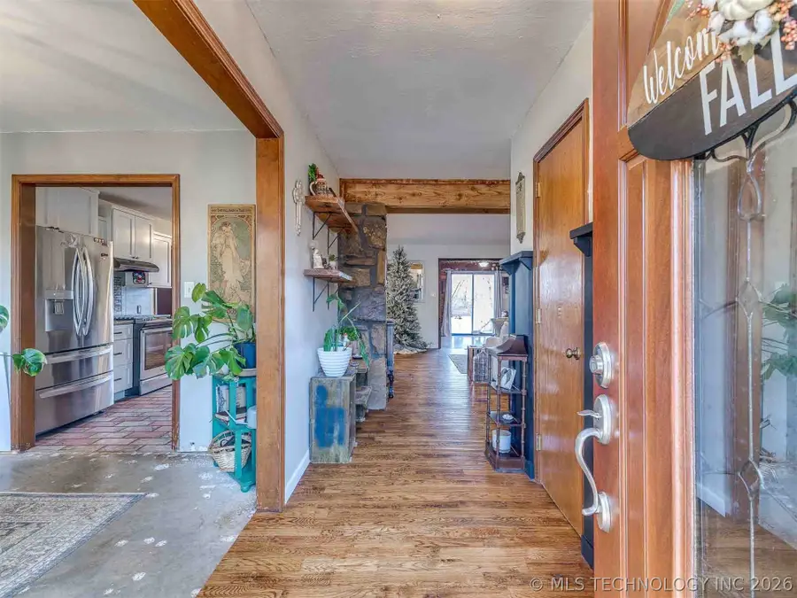 26 Lakeview Drive, Sand Springs, OK 74063 - #3