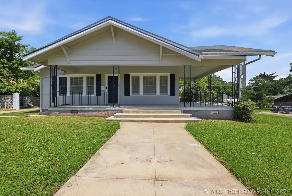 300 W 17th, Ada, OK 74820 - #1