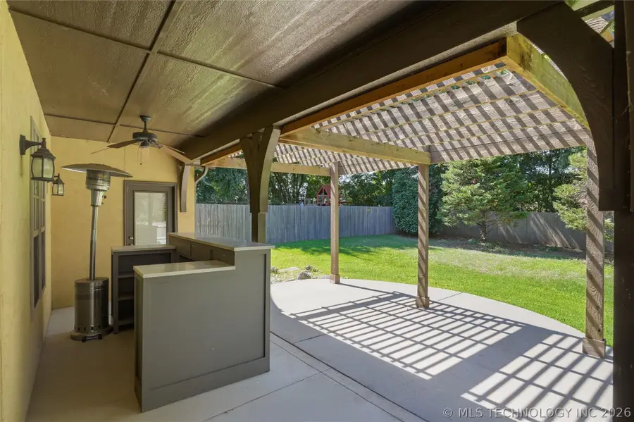 7413 E 97th Street, Tulsa, OK 74133 - #3