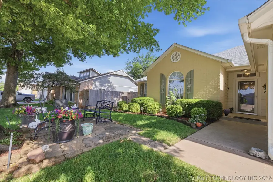 1085 E 138th Street, Glenpool, OK 74033 - #3
