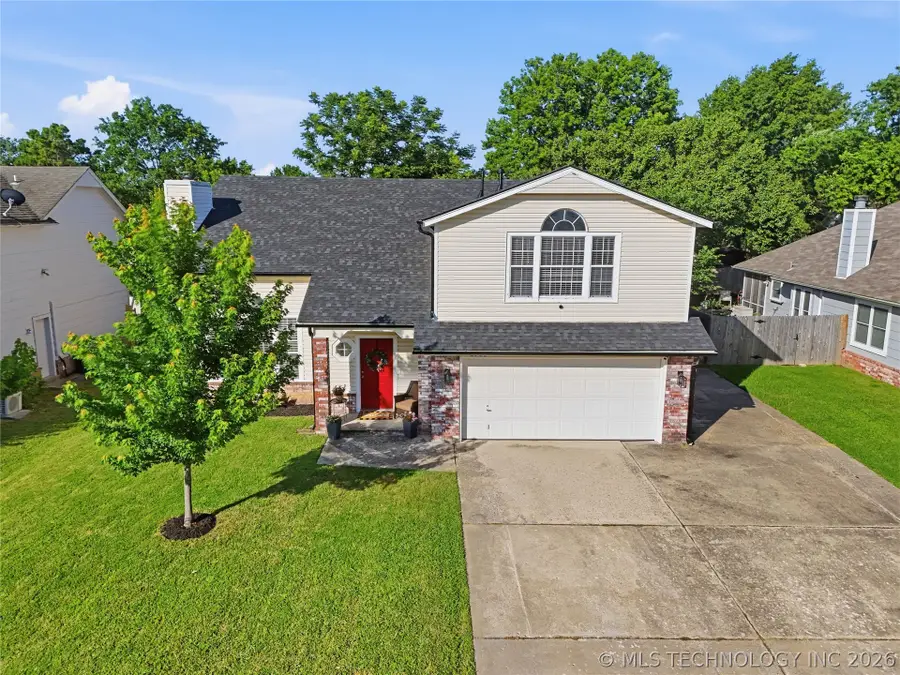 8906 N 124th East Avenue, Owasso, OK 74055 - #3