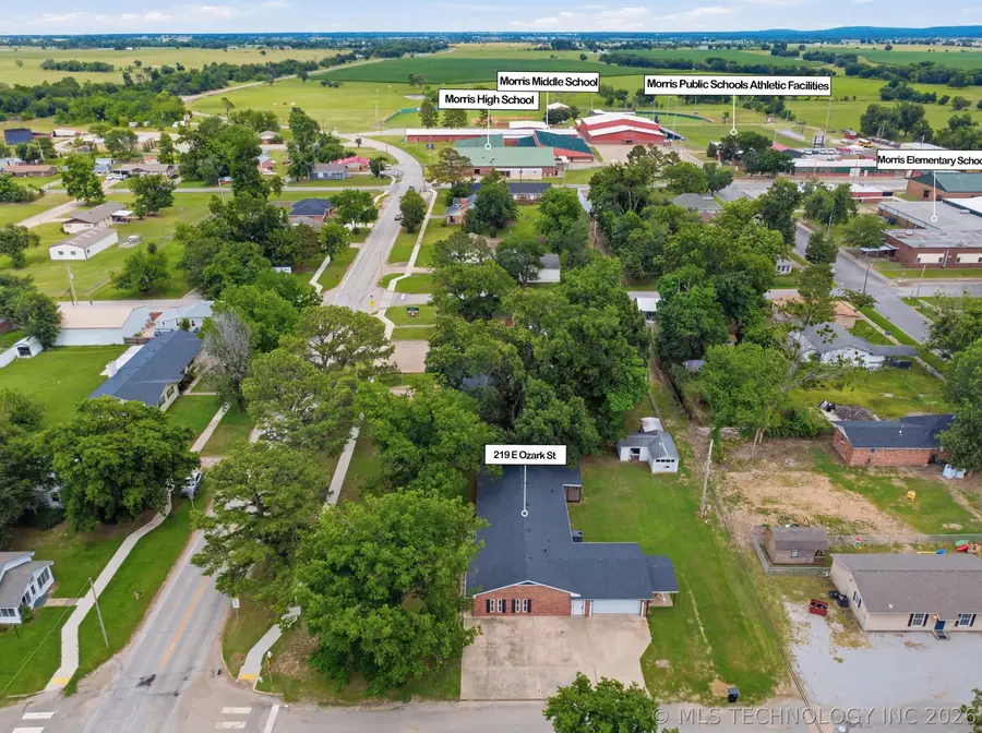 219 E Ozark Street, Morris, OK 74445 - #3