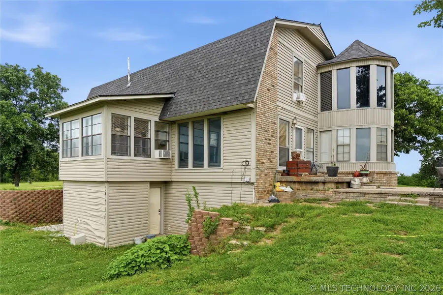 20355 S 85th Street E, Webbers Falls, OK 74470 - #2