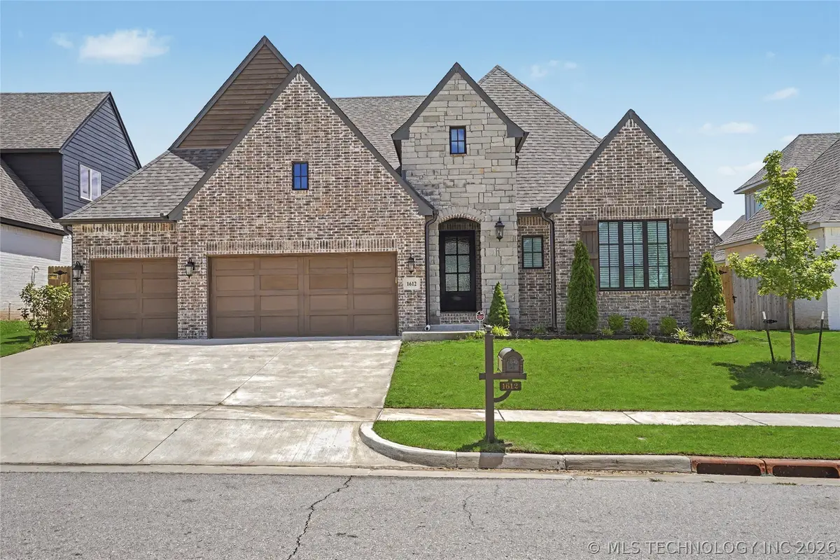 1612 E 114th Street, Jenks, OK 74037 - #1