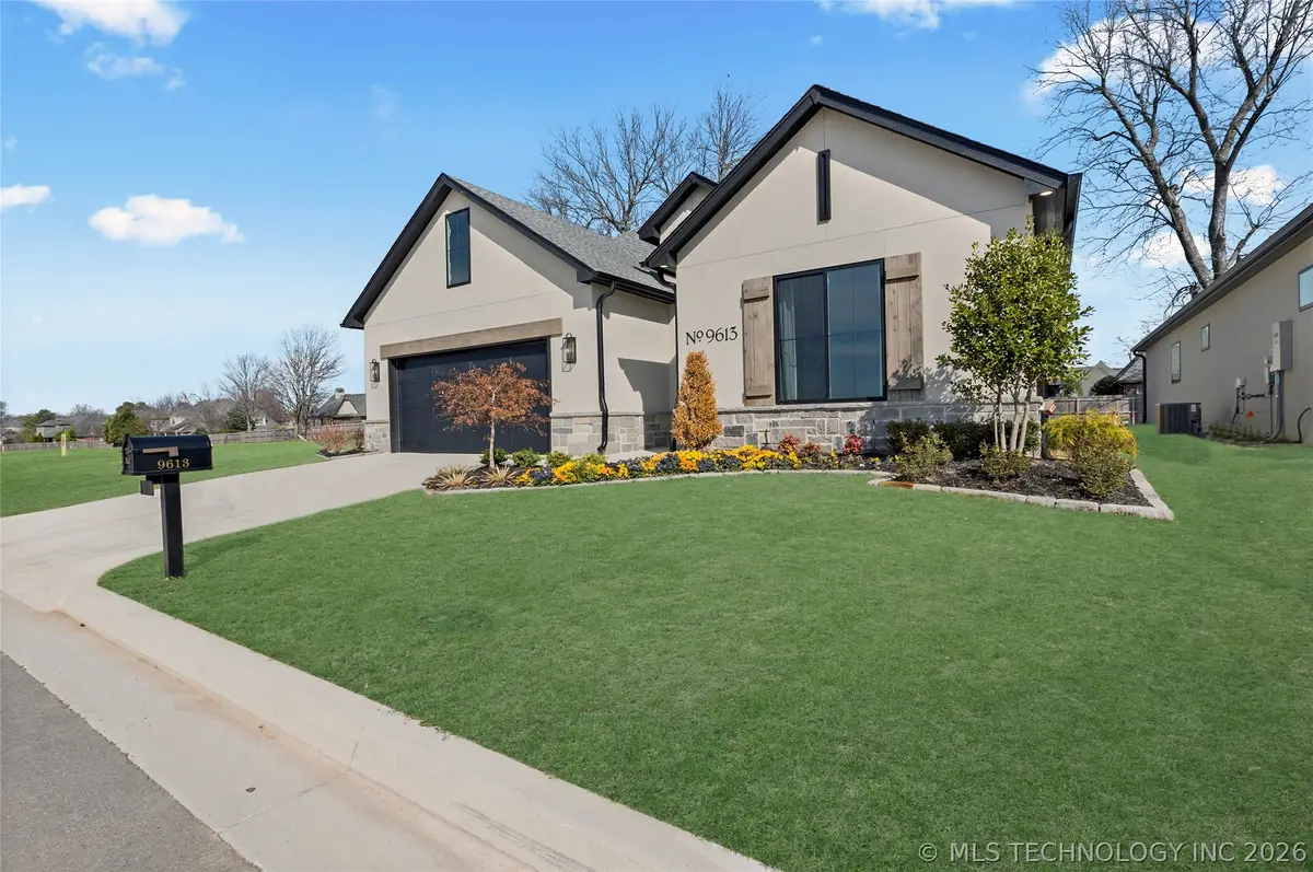 9613 E 119th Court S, Bixby, OK 74008 - #1