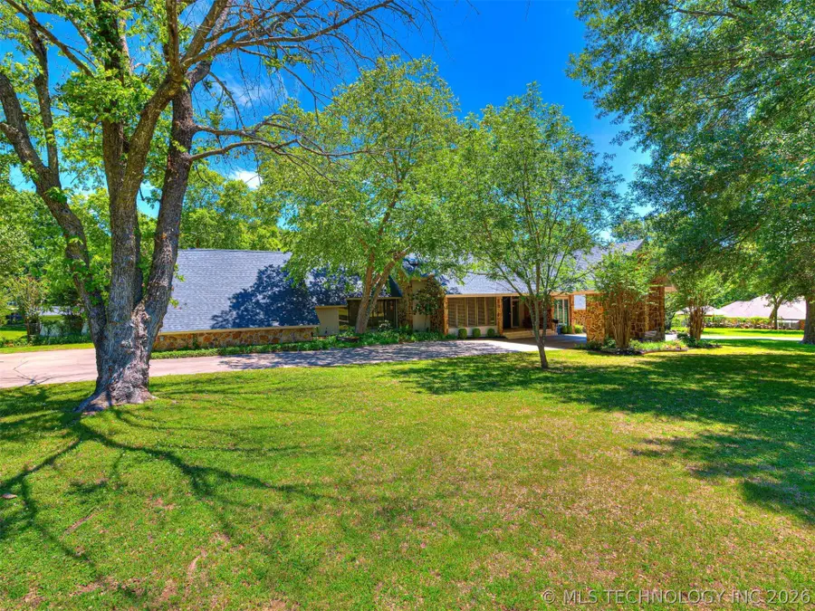 1530 S Broadway Avenue, Ada, OK 74820 - #2