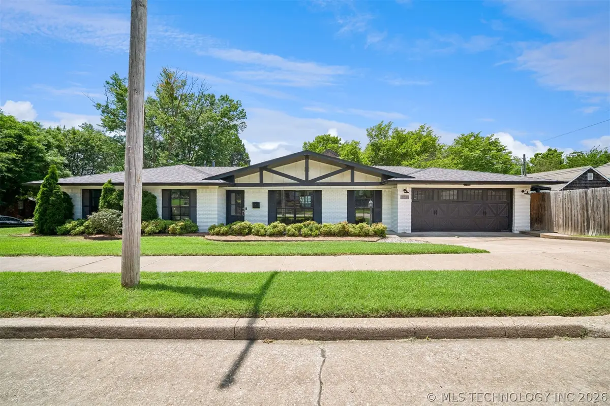 1342 S Columbia Avenue, Tulsa, OK 74104 - #1