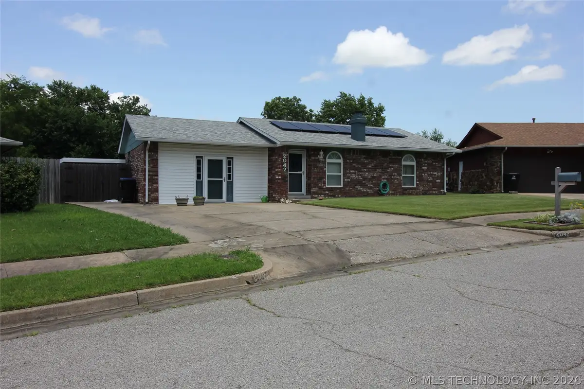 2042 W Toledo Street, Broken Arrow, OK 74012 - #1