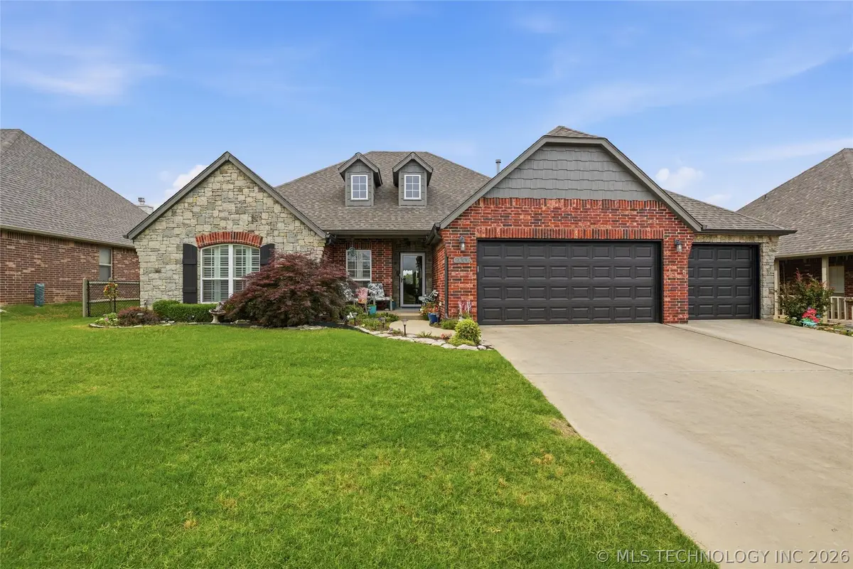 9306 E 91st Street N, Owasso, OK 74055 - #1
