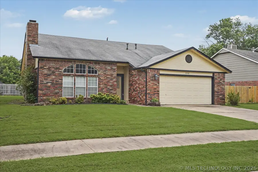 12502 E 77th Place, Owasso, OK 74055 - #3