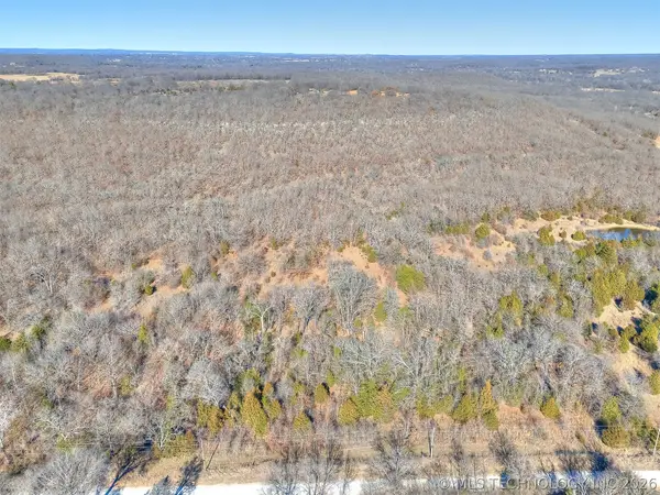 11455 N 180 Road, Okmulgee, OK 74447