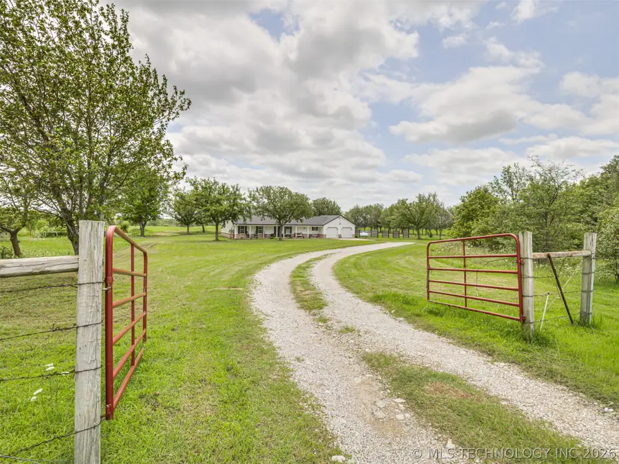 17607 N Louisville Avenue, Skiatook, OK 74070 - #2