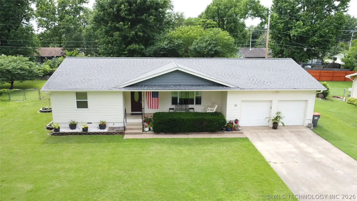 112 N Osage Street, Grove, OK 74344 - #1