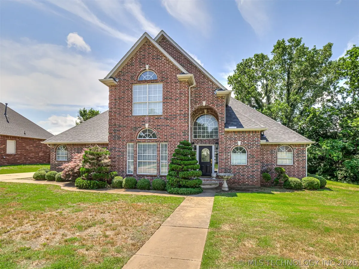 614 W 37th Place, Sand Springs, OK 74063 - #1