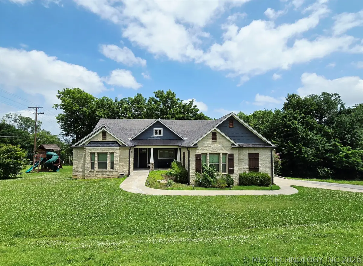 1715 W Blue Starr Drive, Claremore, OK 74017 - #1