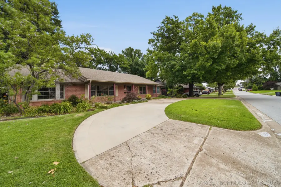 4631 E 55th Place, Tulsa, OK 74135 - #2