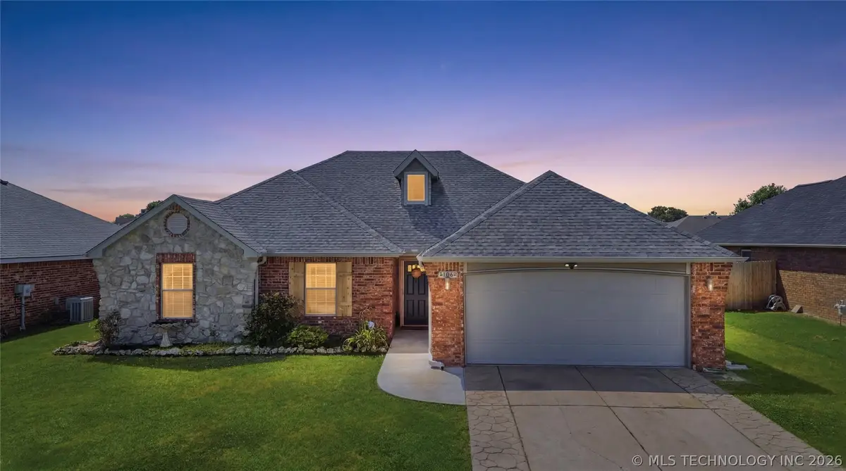 11915 N 108th East Avenue, Collinsville, OK 74021 - #1